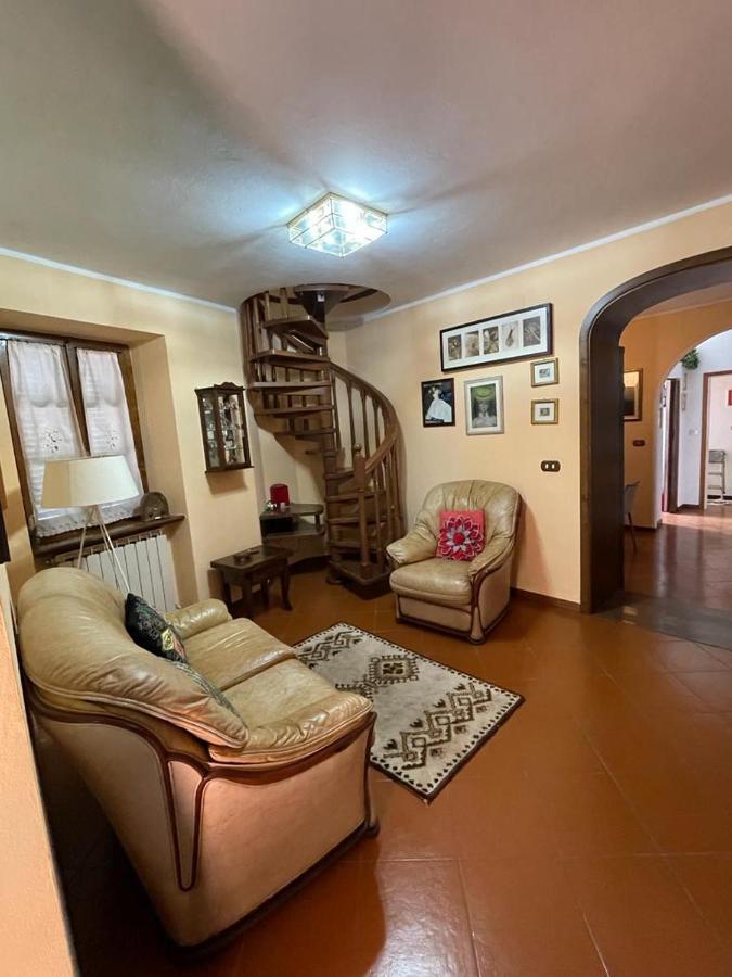La Casa Di Franco Villa Ruosina ภายนอก รูปภาพ